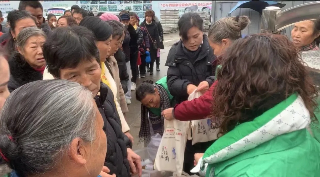 零污染实践营课程在重庆开州圆满完成，地方政府领导和各村代表参与学习