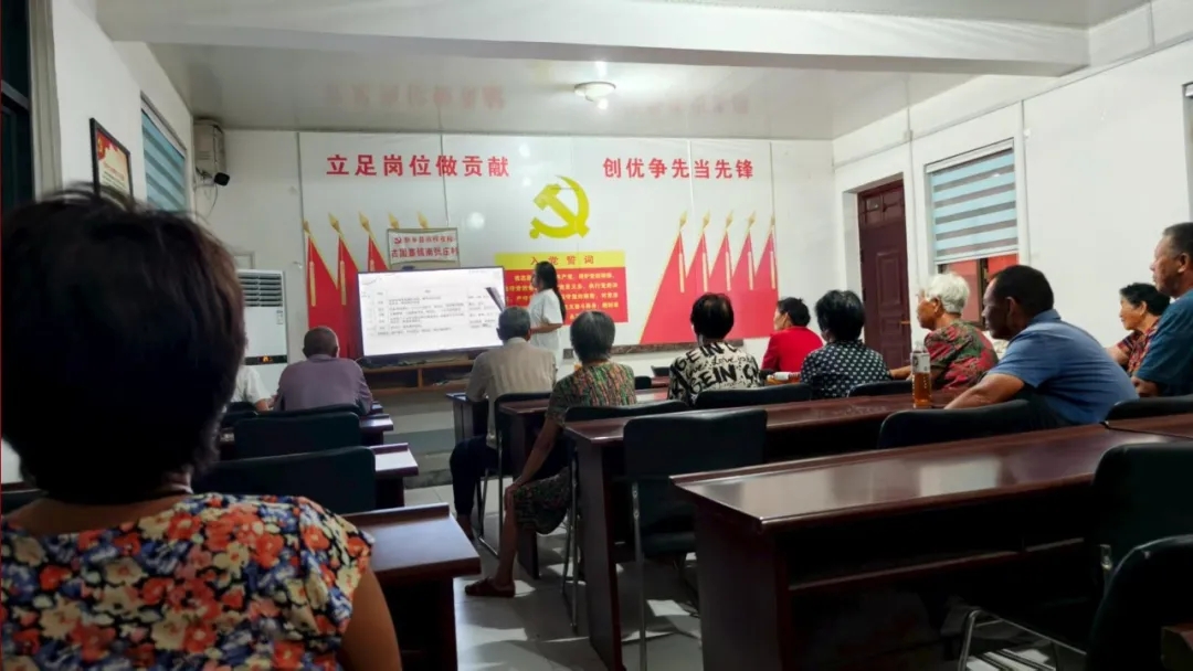 【大学生下乡服务汇报】知青下乡